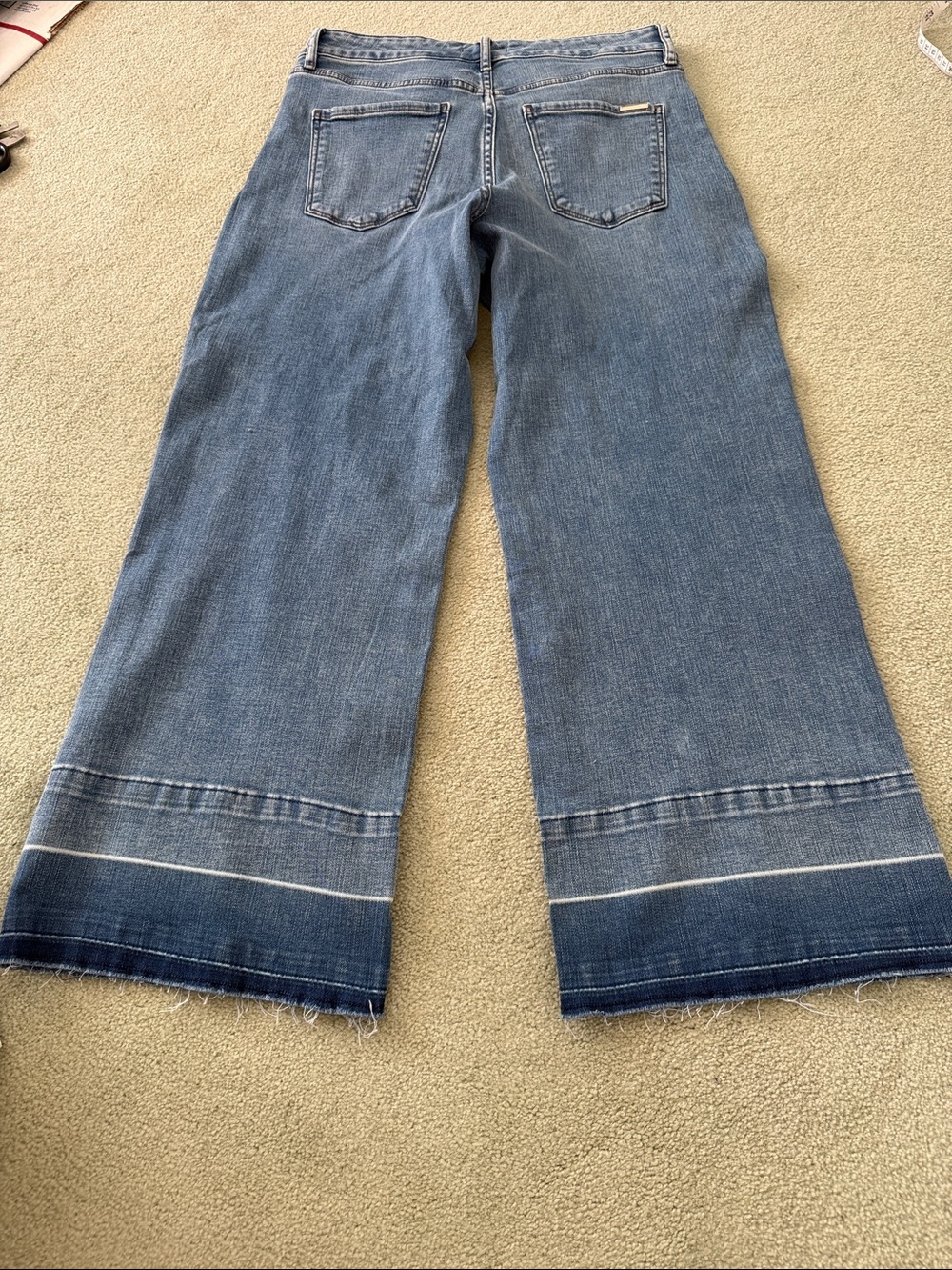 WHBM Wide Leg Crop Women's Jeans in Light Blue - Picture 4 of 7